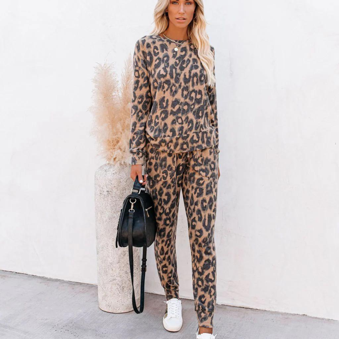 Amalia Two-Piece Set | Long-Sleeved Blouse with Leopard Print and Matching Pajama Set